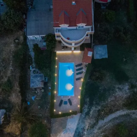 Mima Apartment Split