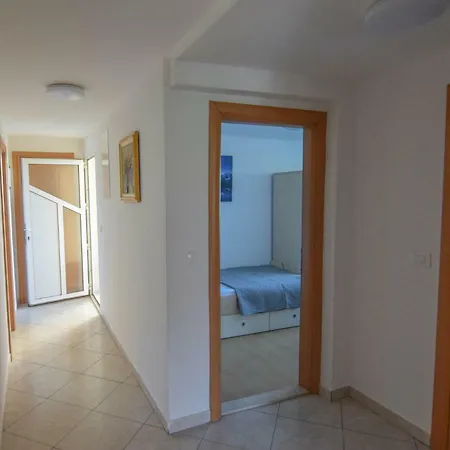 Apartment Mima